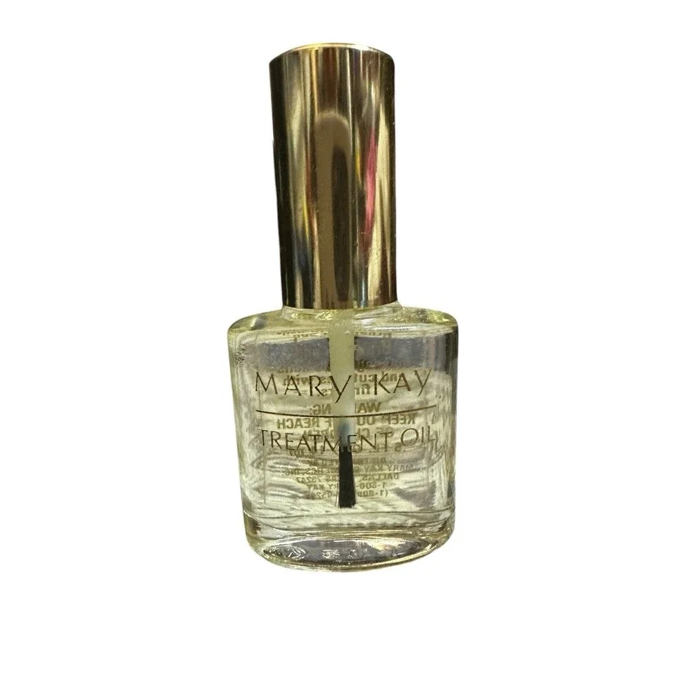 Mary Kay Nail TREATMENT OIL - .5 FL. OZ. - Discontinued
